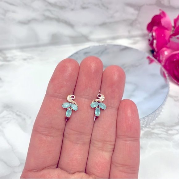 585 Rose Gold Plated Mint Green Oval Zircon Earrings - Picture 12 of 13